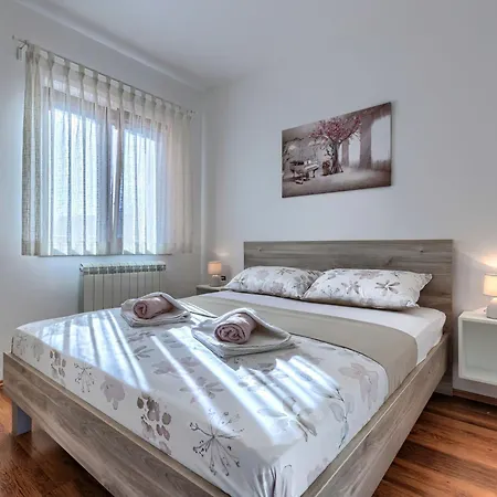 Vakantiehuis Tina By Interhome Žminj