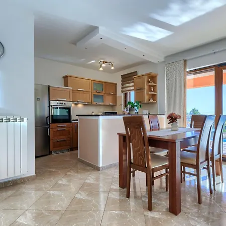 펜션 Tina By Interhome Žminj