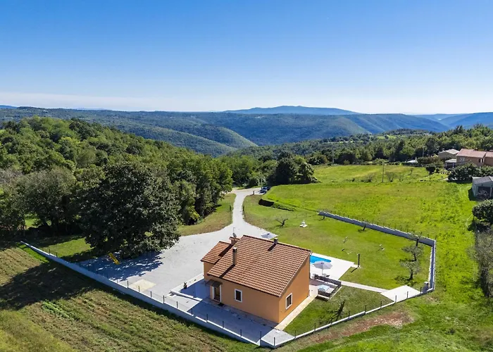 Tina By Interhome Žminj